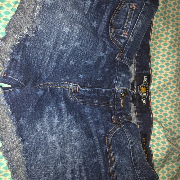 Shorts - Picture 1 of 2